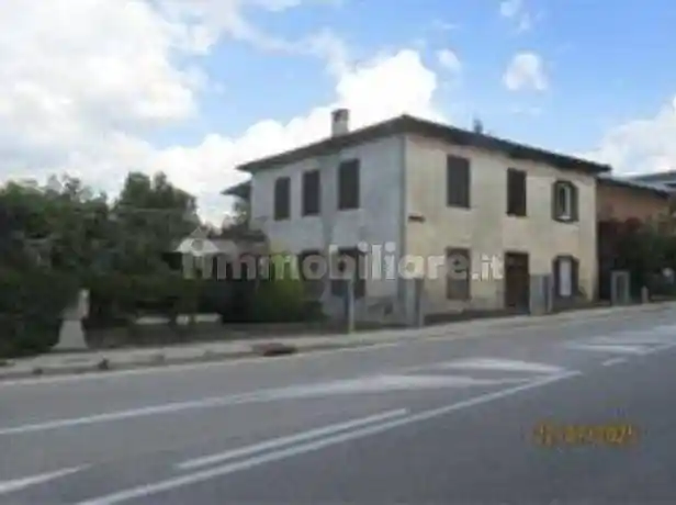 Appartamento in vendita a Calceranica al Lago