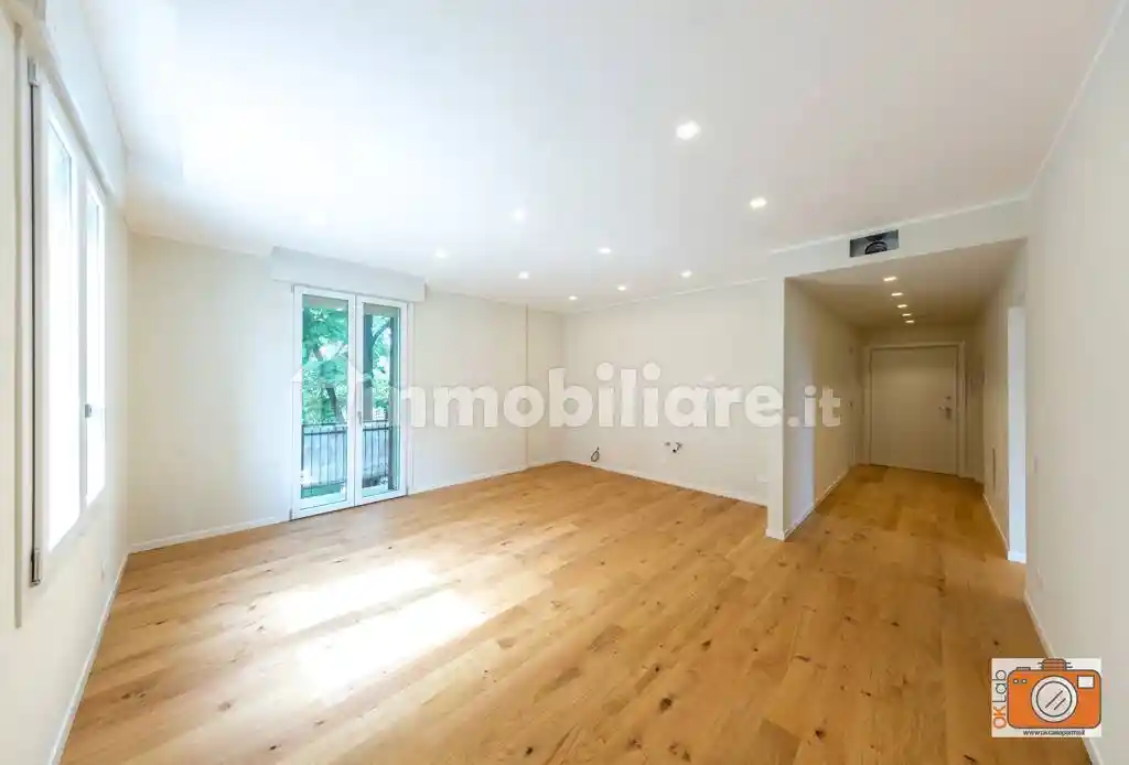 Appartamento in vendita a Parma
