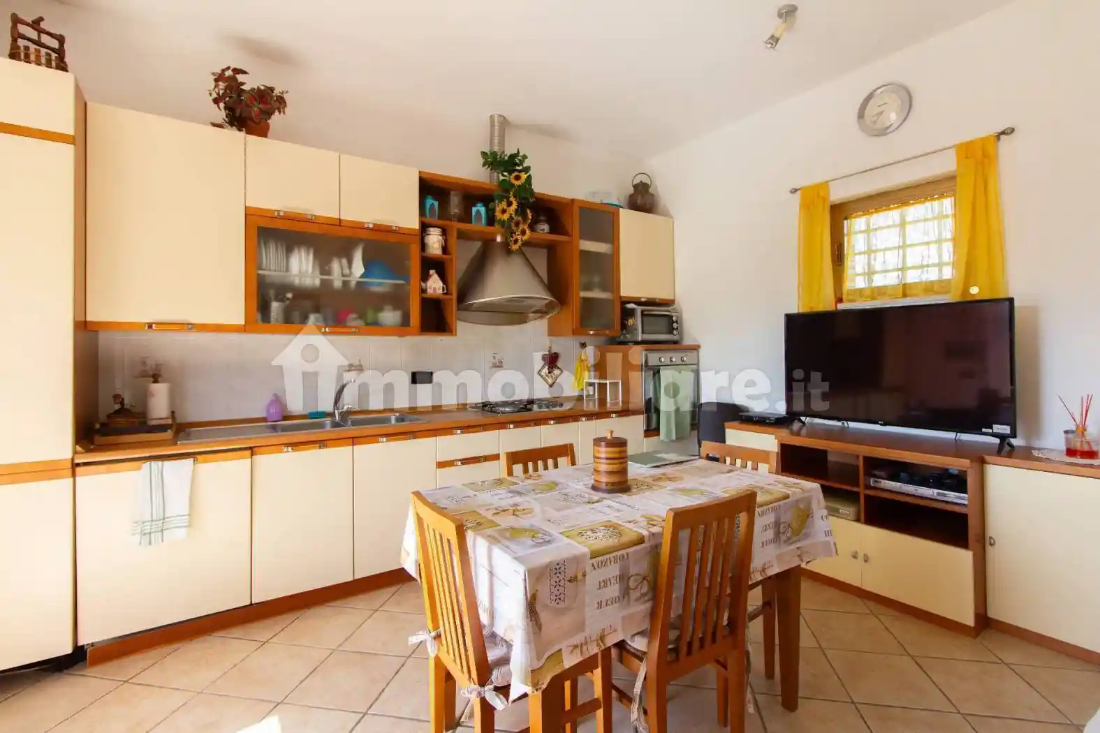 Appartamento in vendita a Cascina