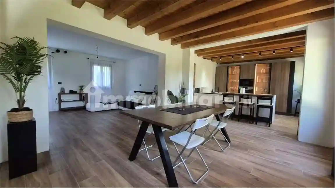 Casa indipendente - foto 2