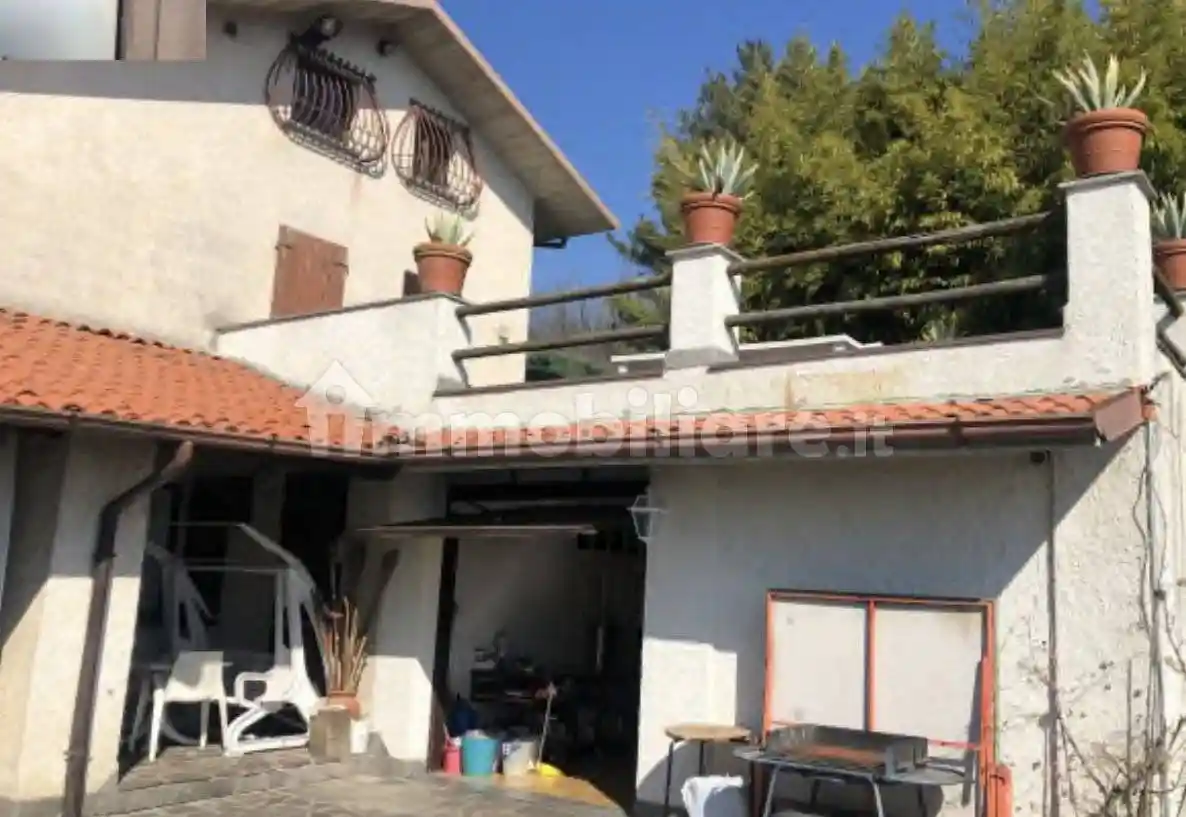Villa in vendita a Castelli Calepio