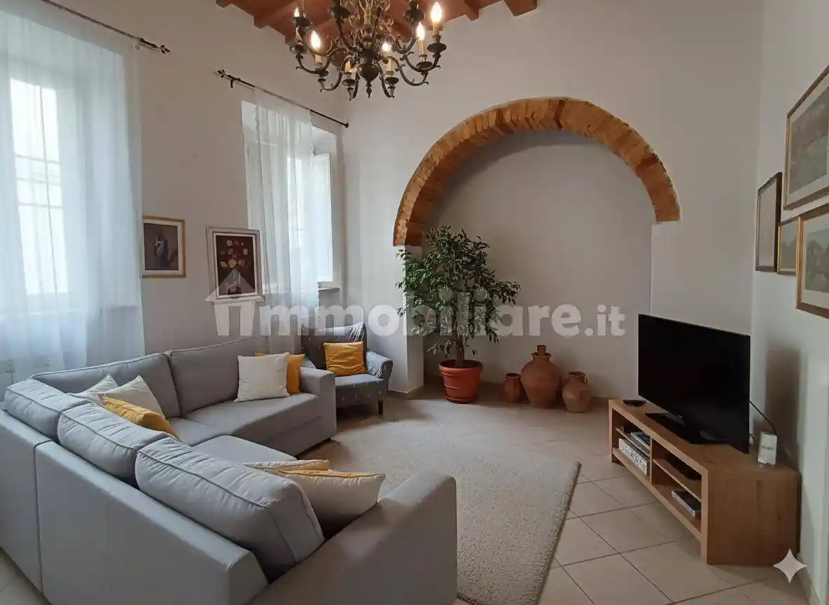 Appartamento in vendita a Livorno