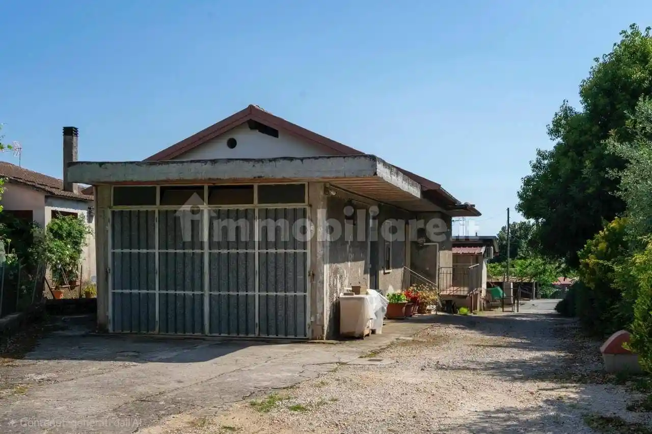 Villa in vendita a Sezze