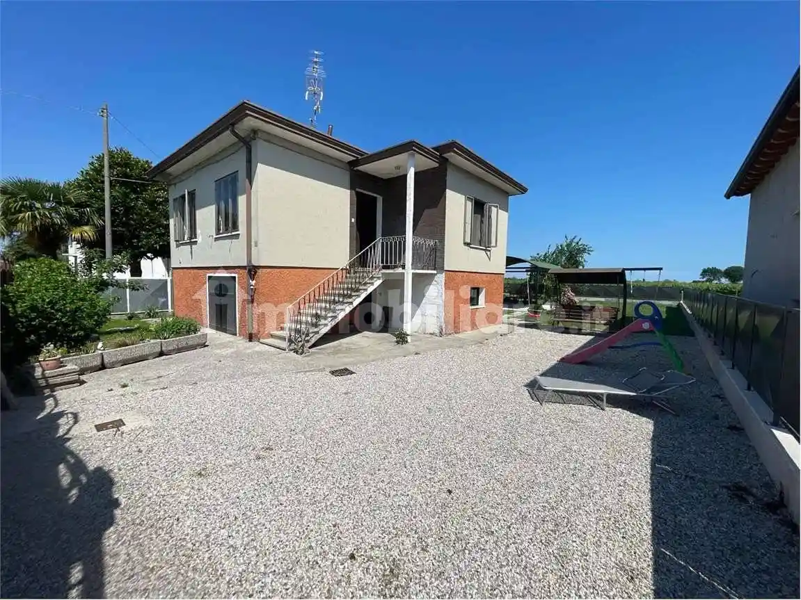 Casa indipendente