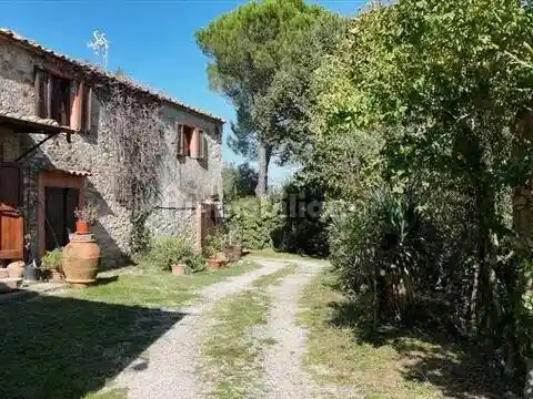 Rustico - Casale in vendita a Pomarance