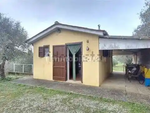 Rustico - Casale in vendita a Rosignano Marittimo