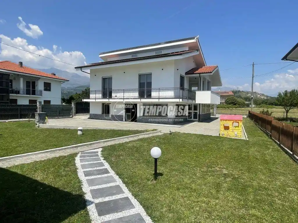 Villa in vendita a Castellamonte