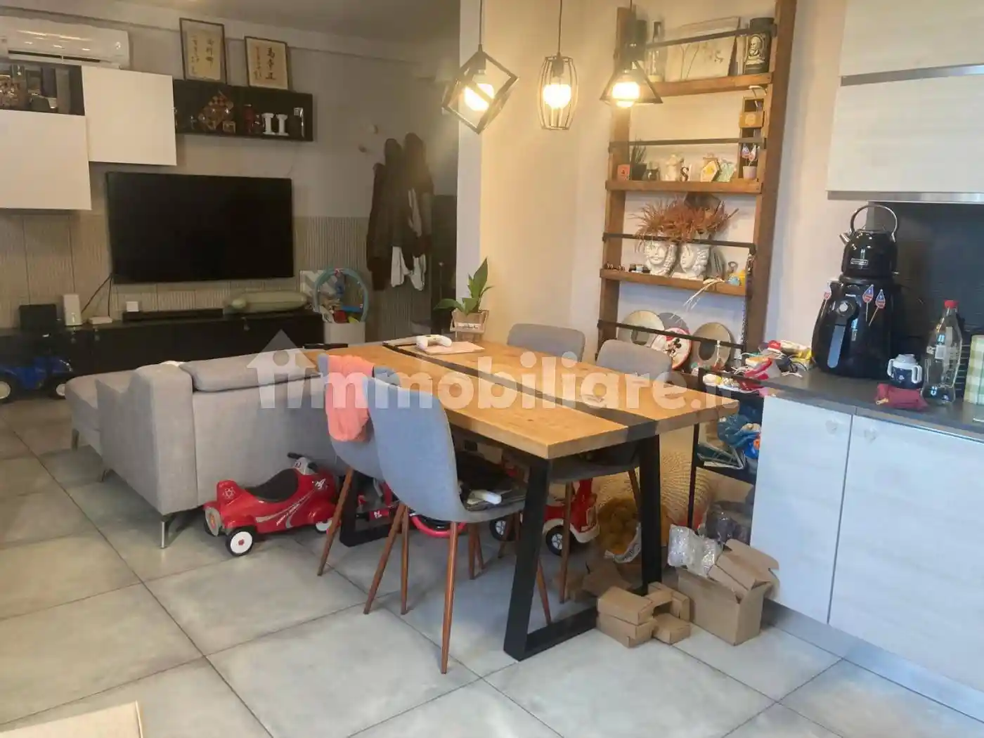 Casa indipendente in vendita a Prato