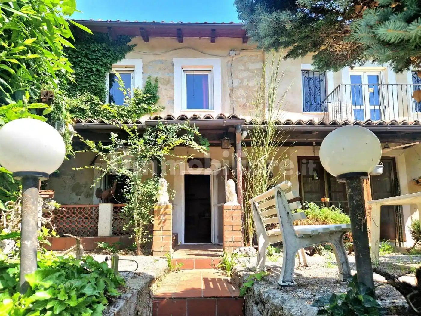 Casa indipendente in vendita a Altavilla Monferrato