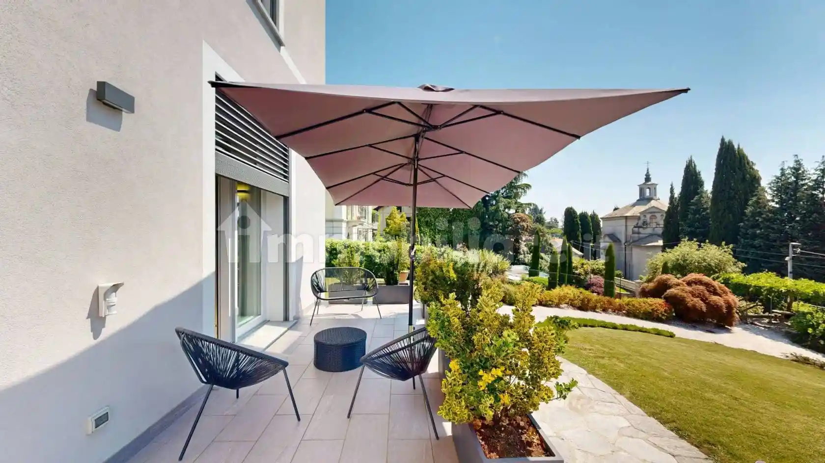 Villa in vendita a Varese