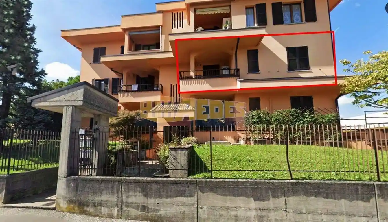 Appartamento in vendita a Besana in Brianza