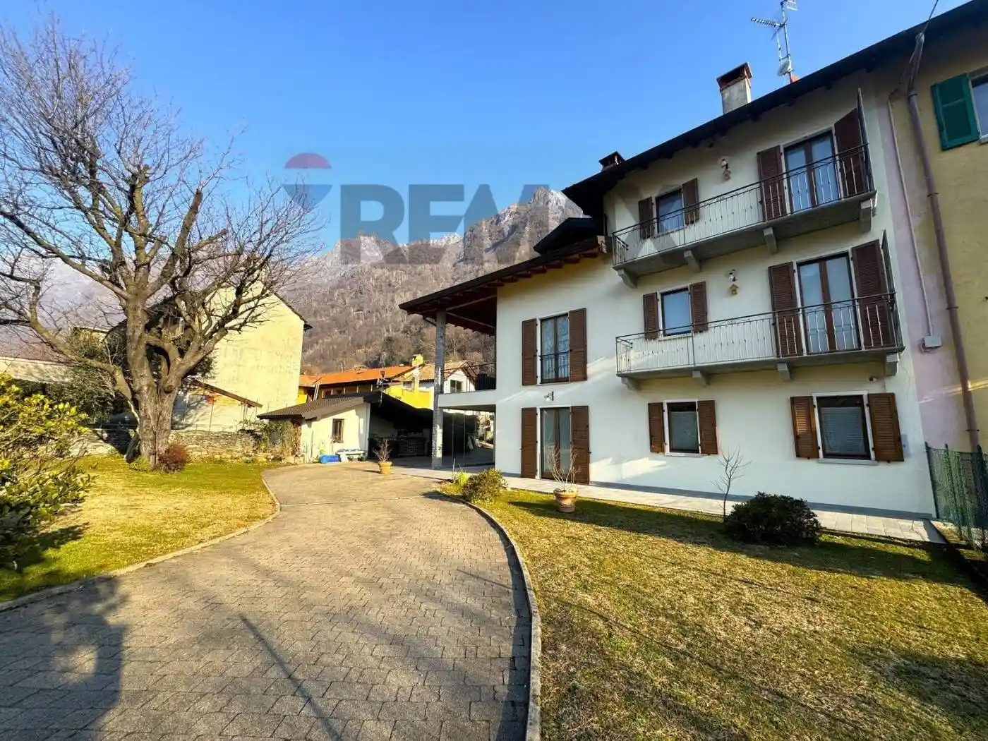 Villa in vendita a Mergozzo