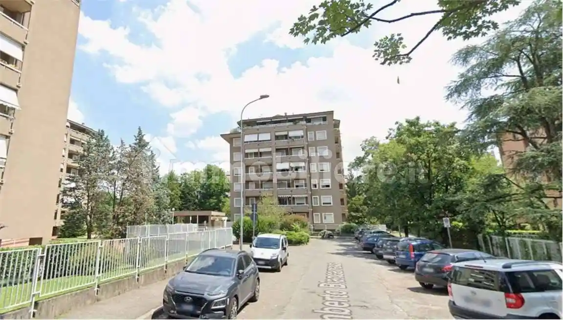 Appartamento in vendita a Monza
