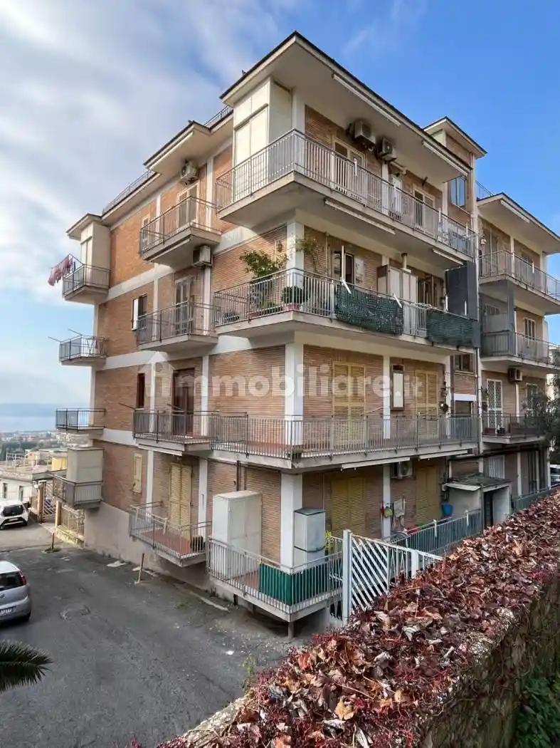Appartamento in vendita a Pozzuoli