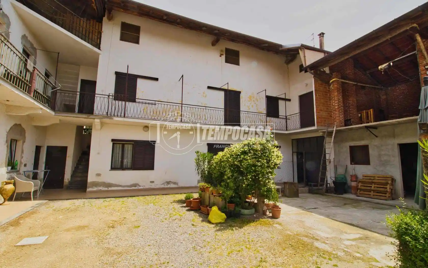 Casa indipendente in vendita a Cavaglio d'Agogna