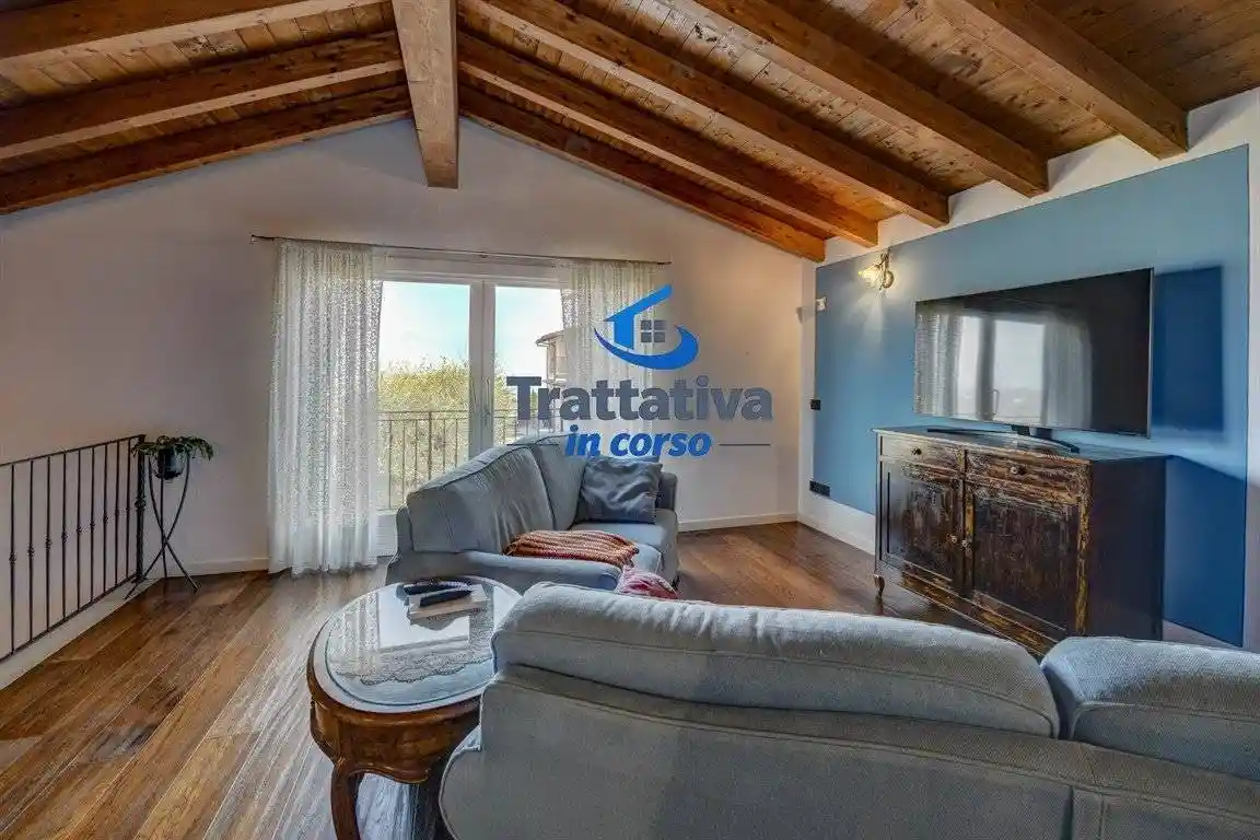 Casa indipendente in vendita a Manerba del Garda