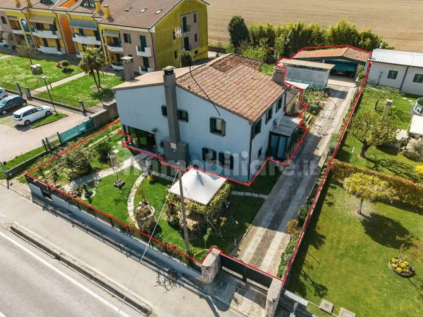 Villa - foto 2