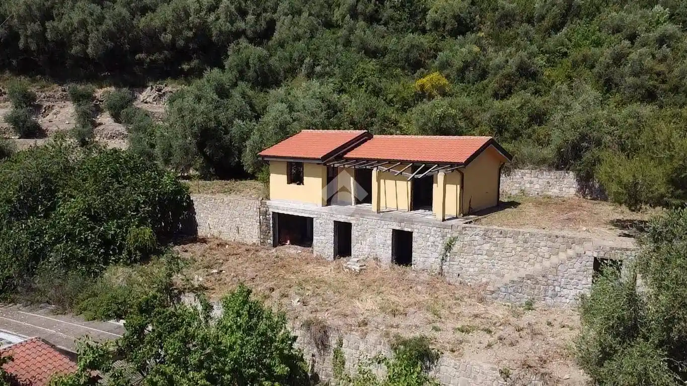 Villa in vendita a San Biagio della Cima