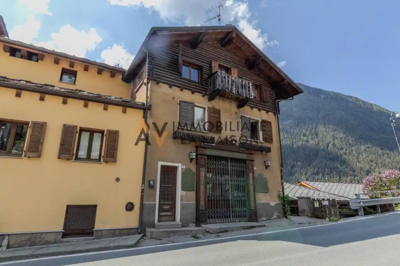 Appartamento in vendita a Brusson