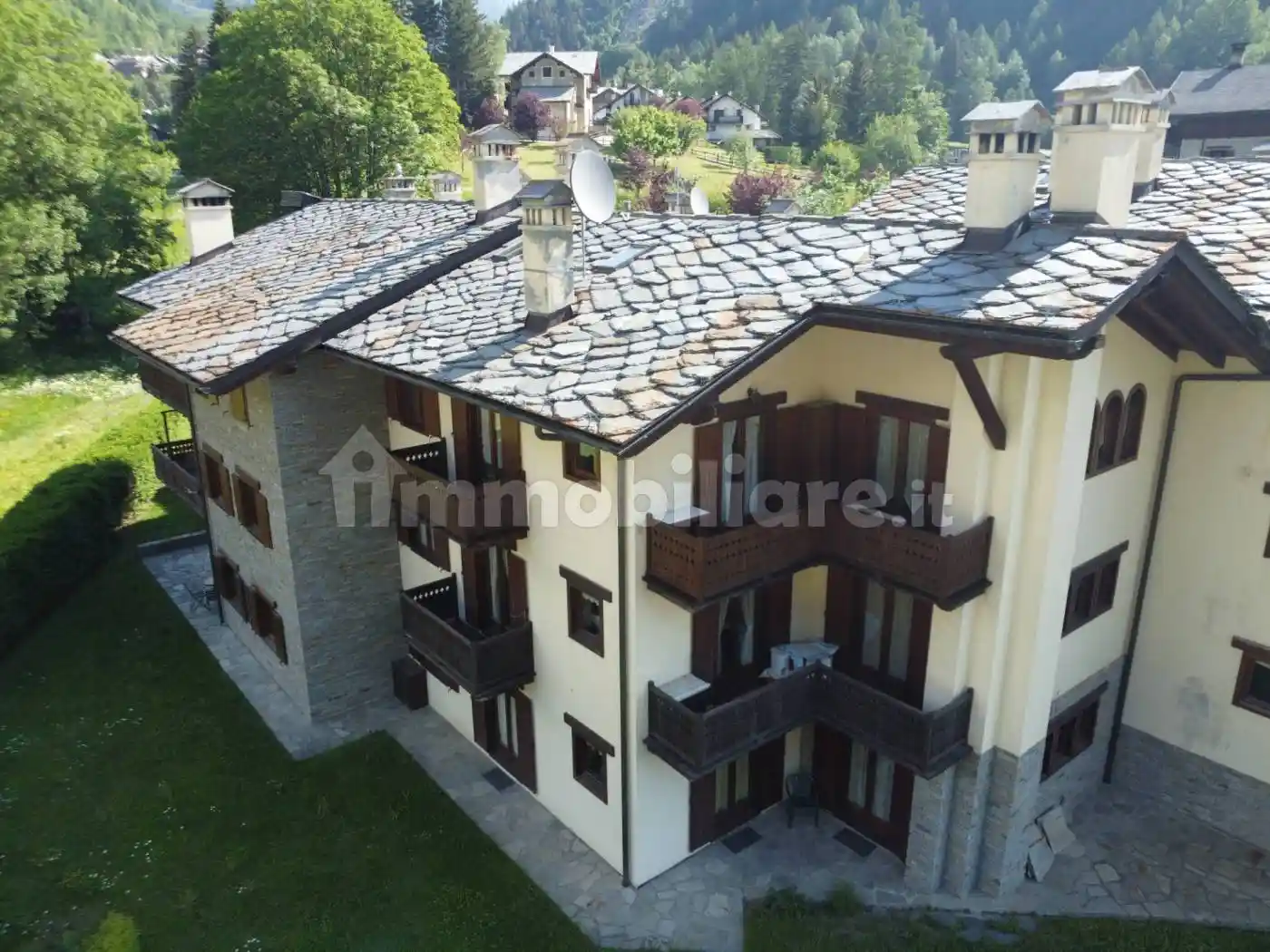 Appartamento in vendita a Courmayeur