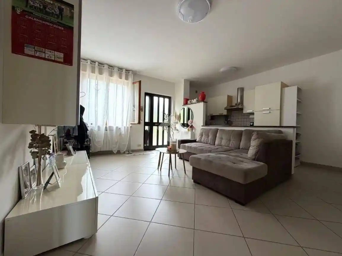 Appartamento in vendita a Montecastrilli