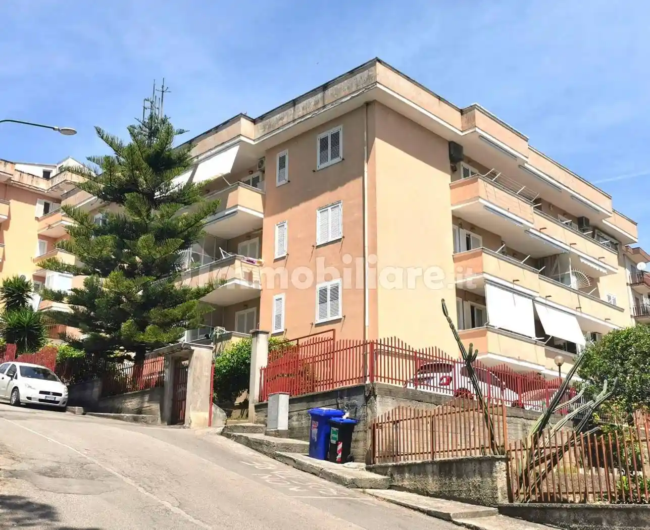 Appartamento in vendita a Montecorvino Rovella