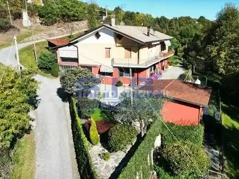 Villa in vendita a Saluzzo
