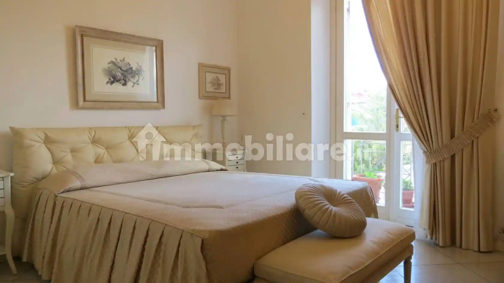 Appartamento in vendita a Viareggio