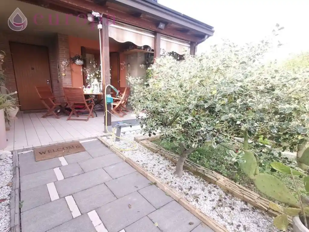 Villetta a schiera in vendita a Roveredo in Piano