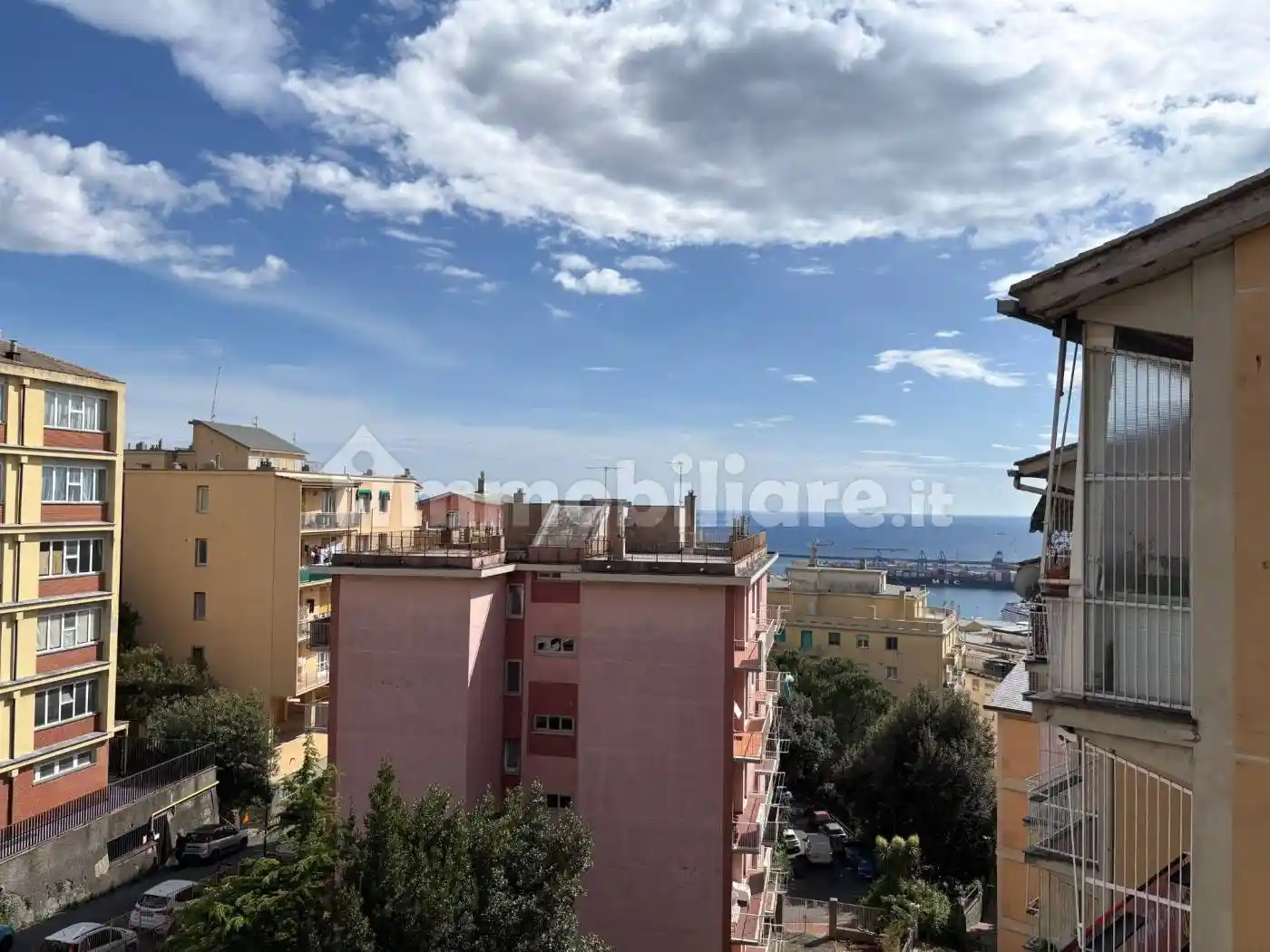 Appartamento in vendita a Genova