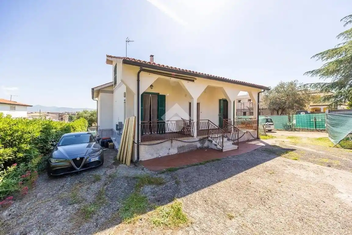 Villa in vendita a Roma