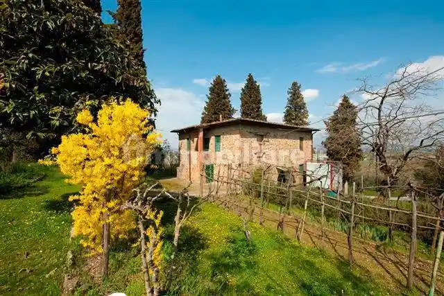 Villa in vendita a Bucine