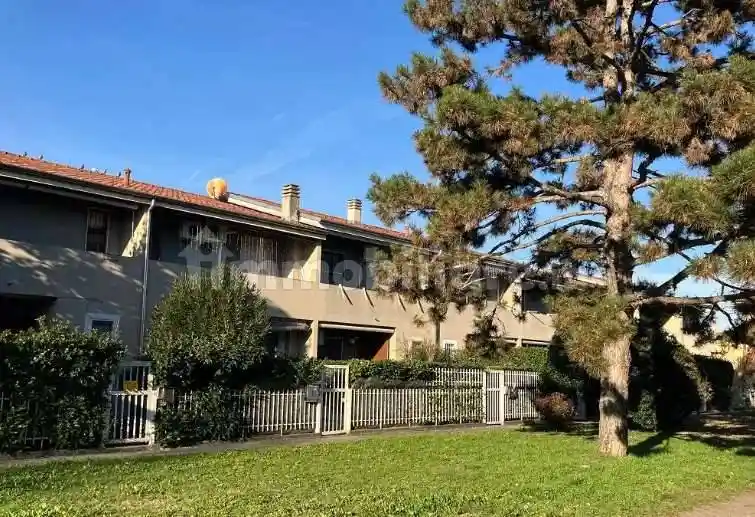 Villetta a schiera in vendita a Burago di Molgora