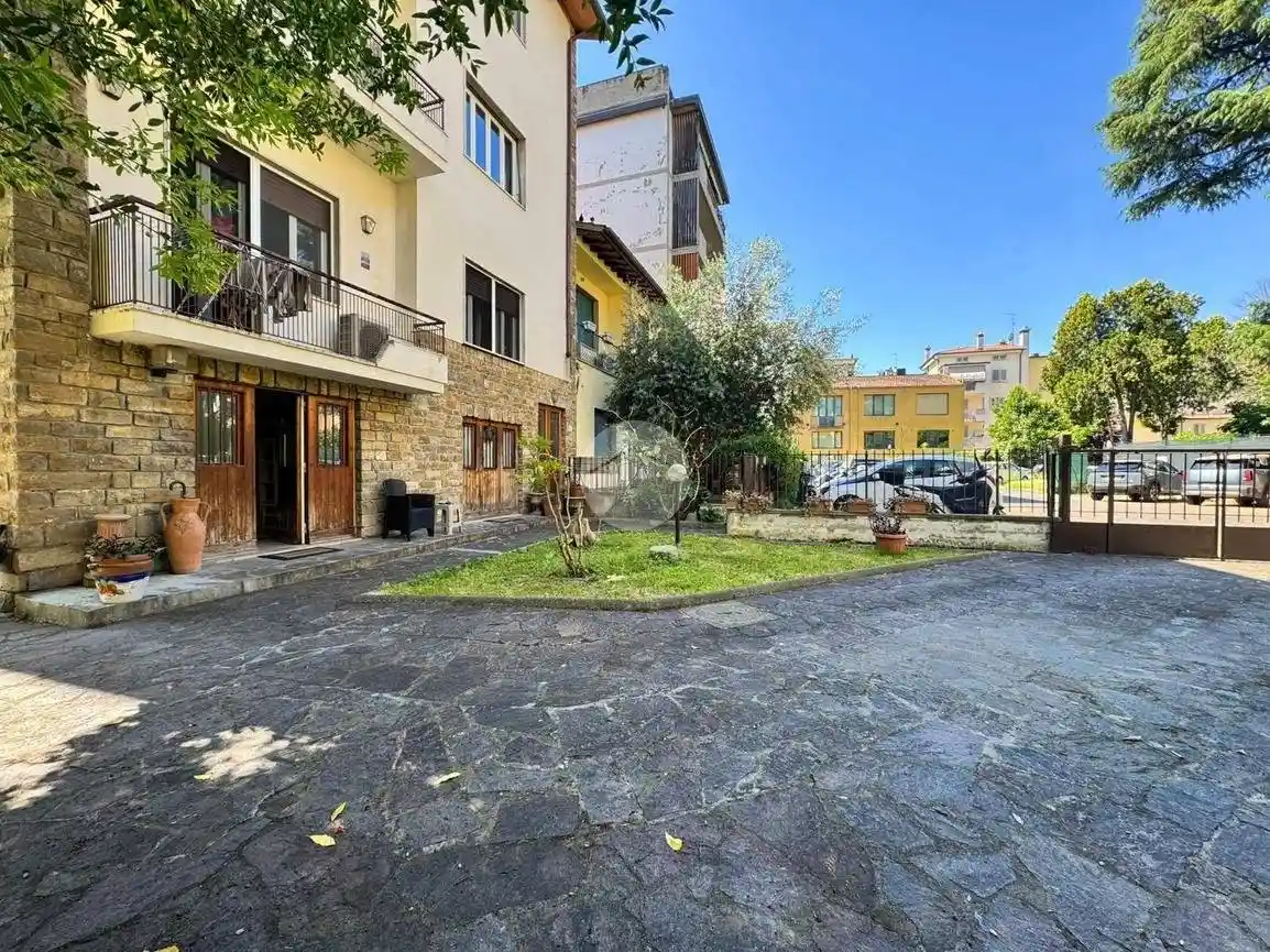Appartamento in vendita a Firenze