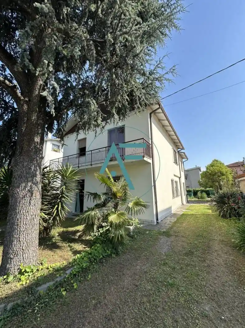 Villa in vendita a Ravenna