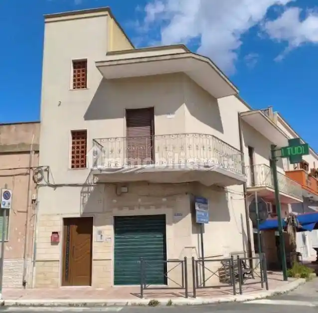 Casa indipendente in vendita a Roccaforzata