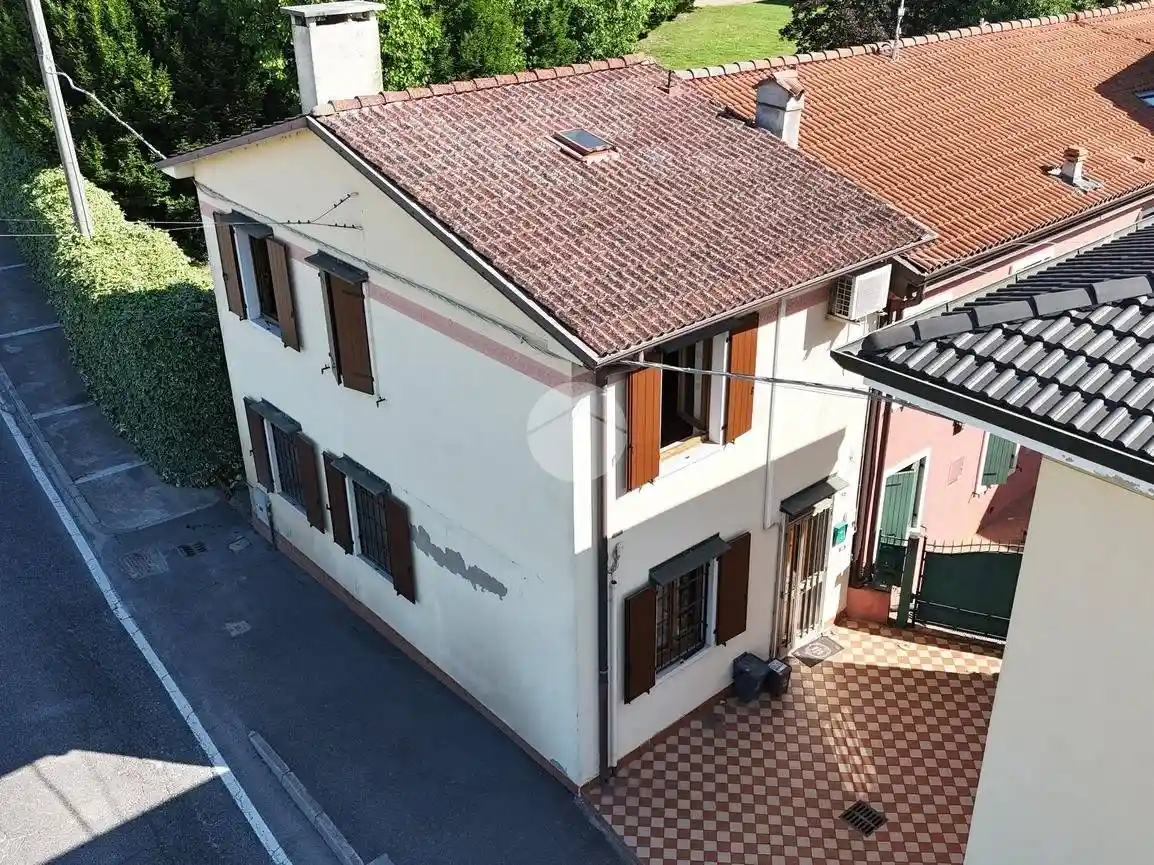 Casa indipendente in vendita a Zevio