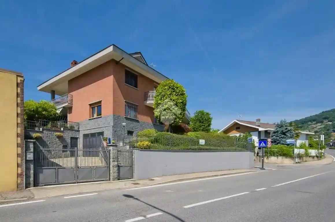 Villa in vendita a Pecetto Torinese