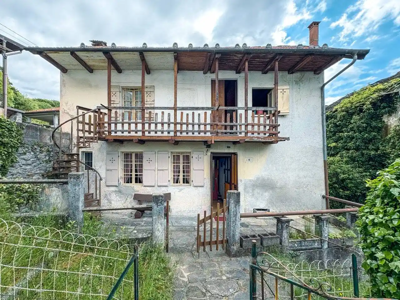 Villa in vendita a Quarna Sotto