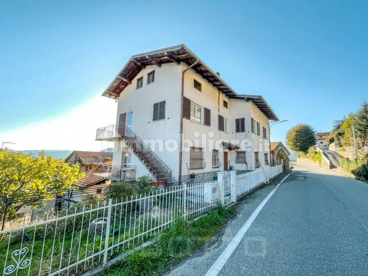 Villa in vendita a Armeno