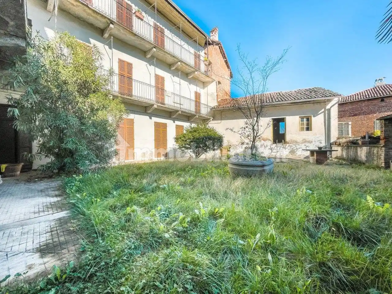Villa in vendita a Maggiora
