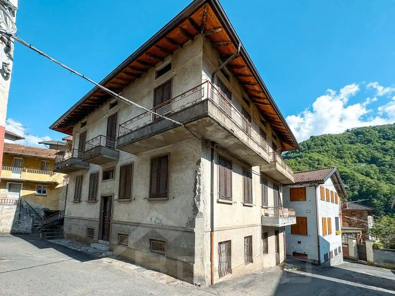 Villa in vendita a Valstrona