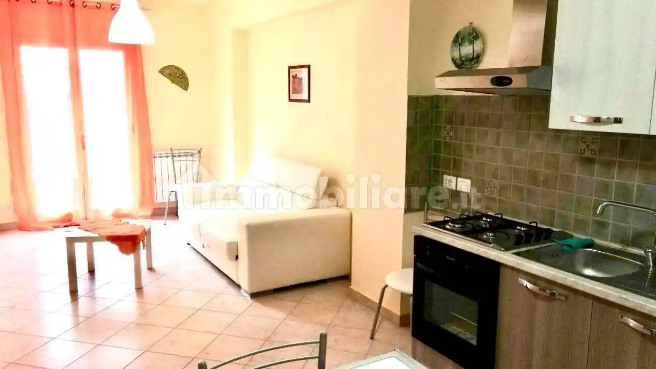 Appartamento in affitto a Letojanni