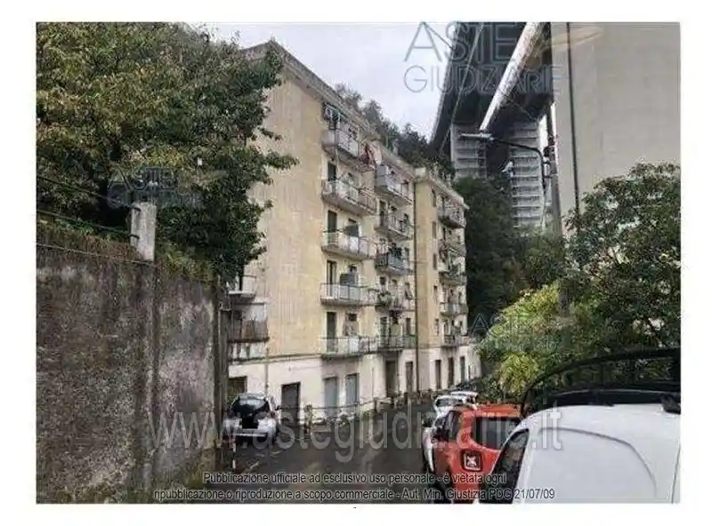 Appartamento in vendita a Genova
