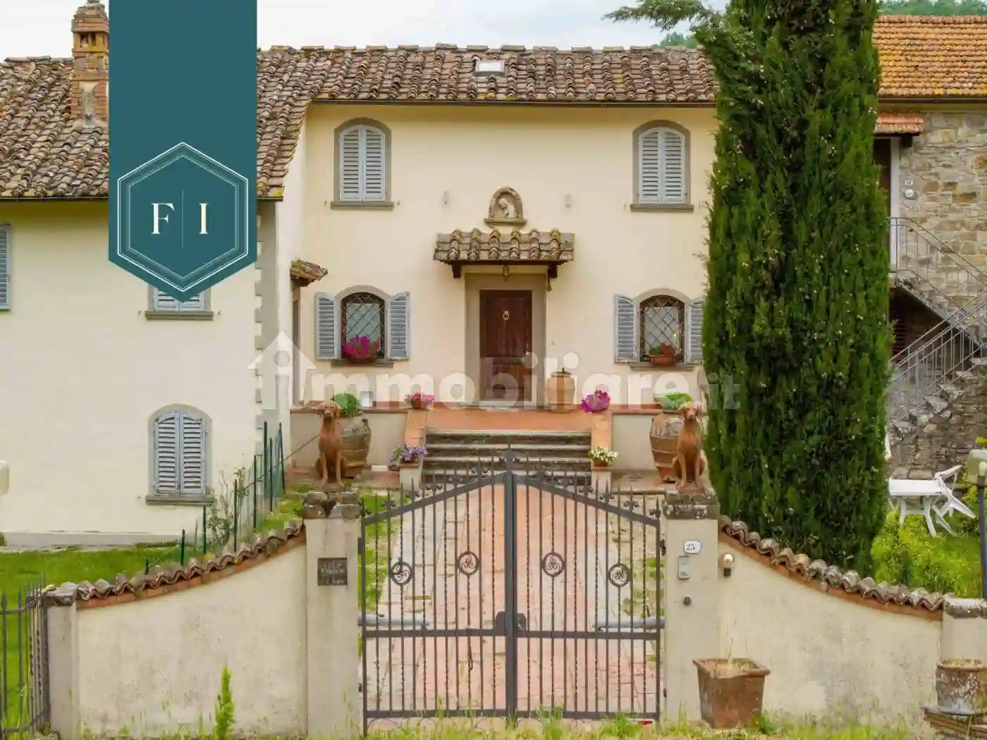 Villa - foto 2