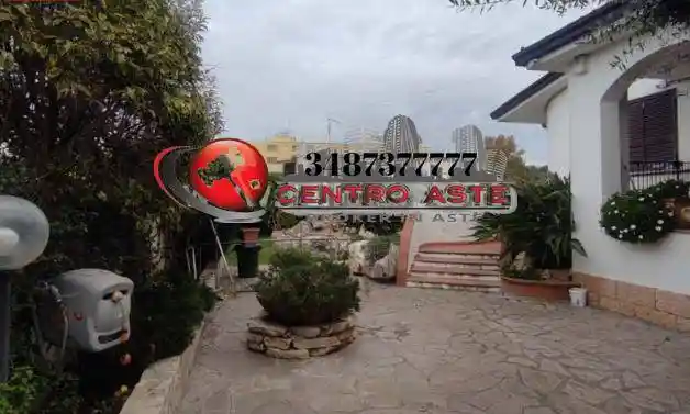 Villa in vendita a Roma