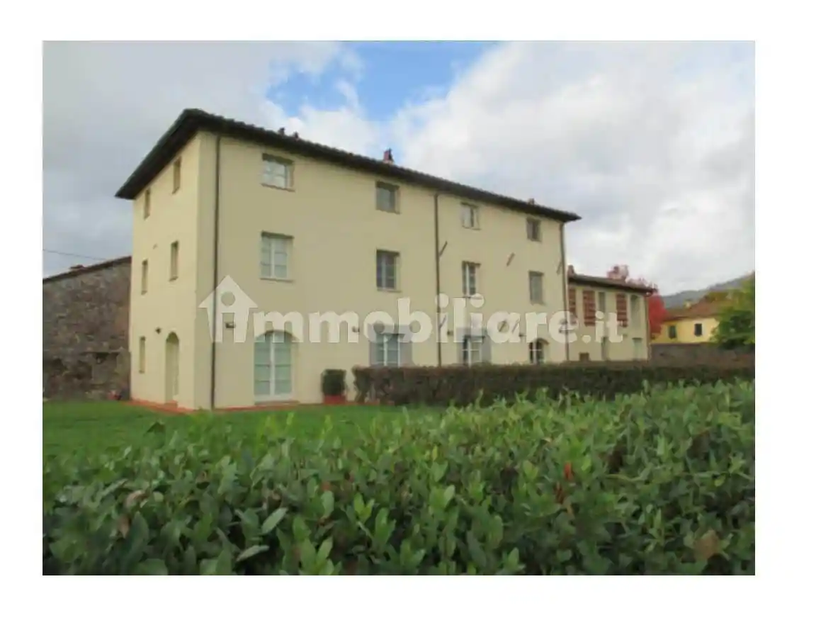Villetta a schiera in vendita a Lucca