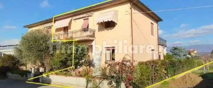 Rustico - Casale in vendita a Montevarchi