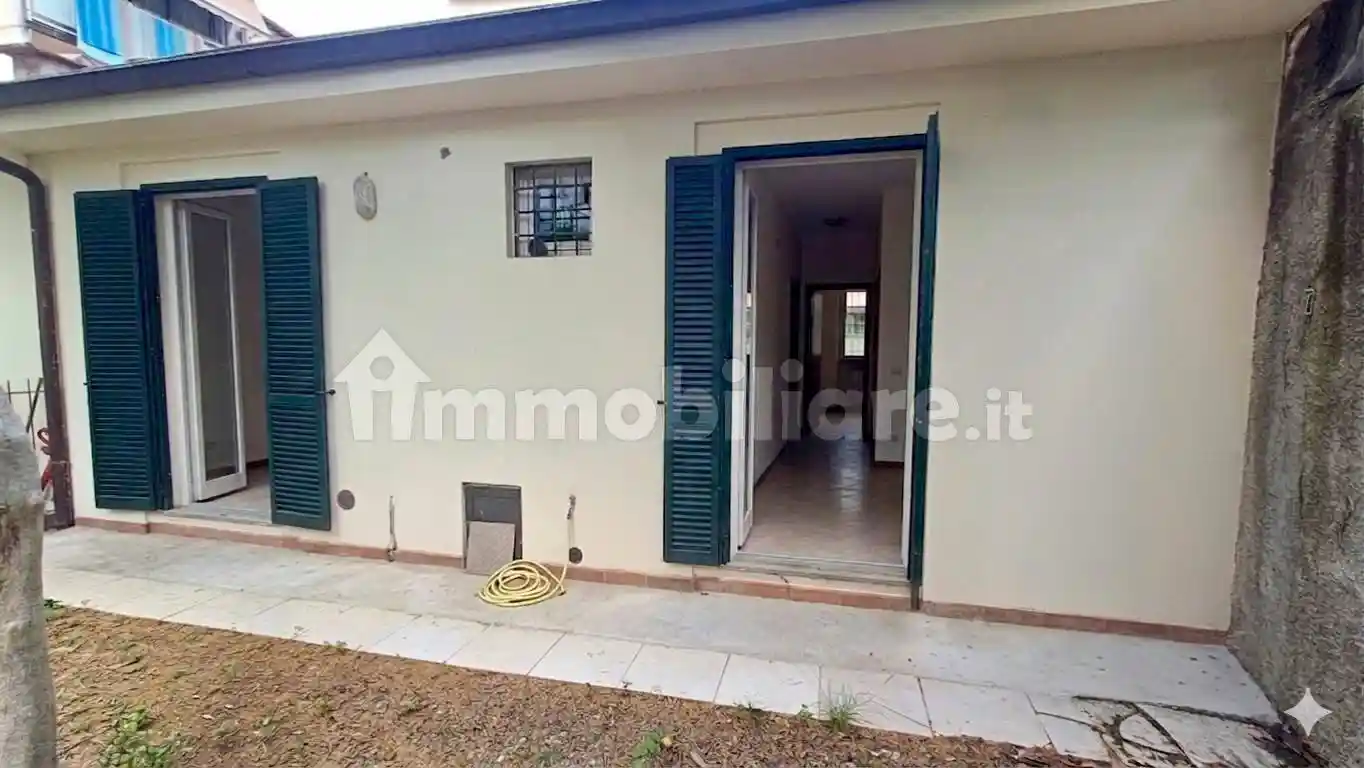 Casa indipendente in affitto a Firenze