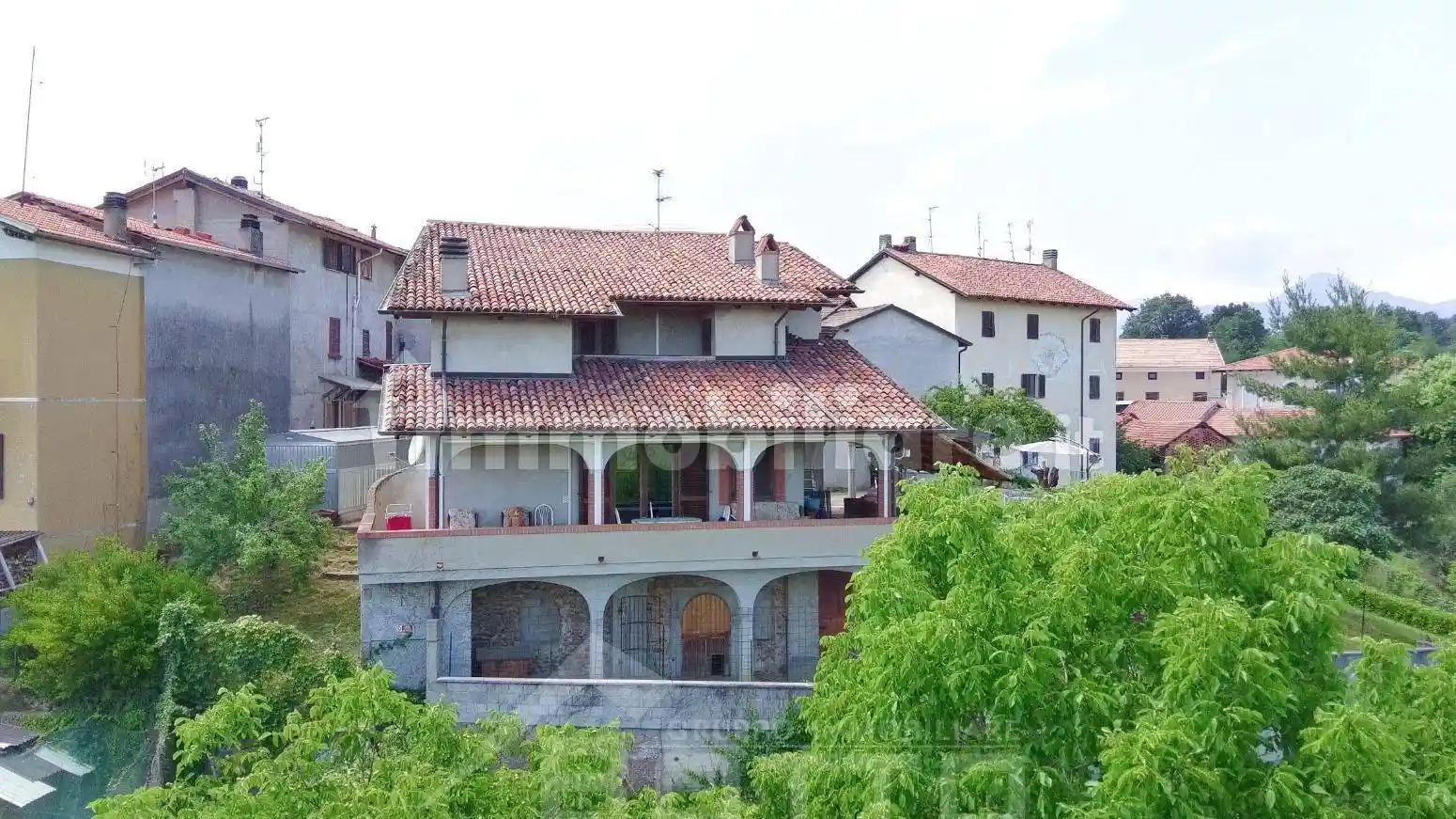Villa in vendita a Roasio